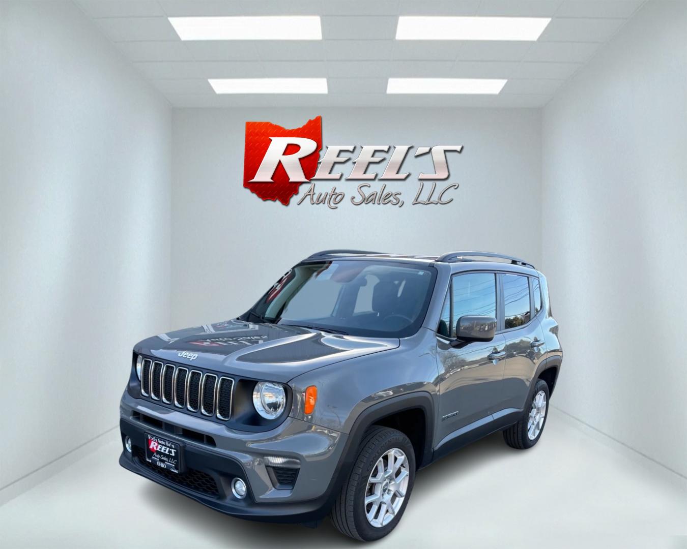 2020 Gray /Black Jeep Renegade Latitude 4WD (ZACNJBBB7LP) with an 2.4L I4 DOHC 16V engine, 9A transmission, located at 11115 Chardon Rd. , Chardon, OH, 44024, (440) 214-9705, 41.580246, -81.241943 - Photo#0
